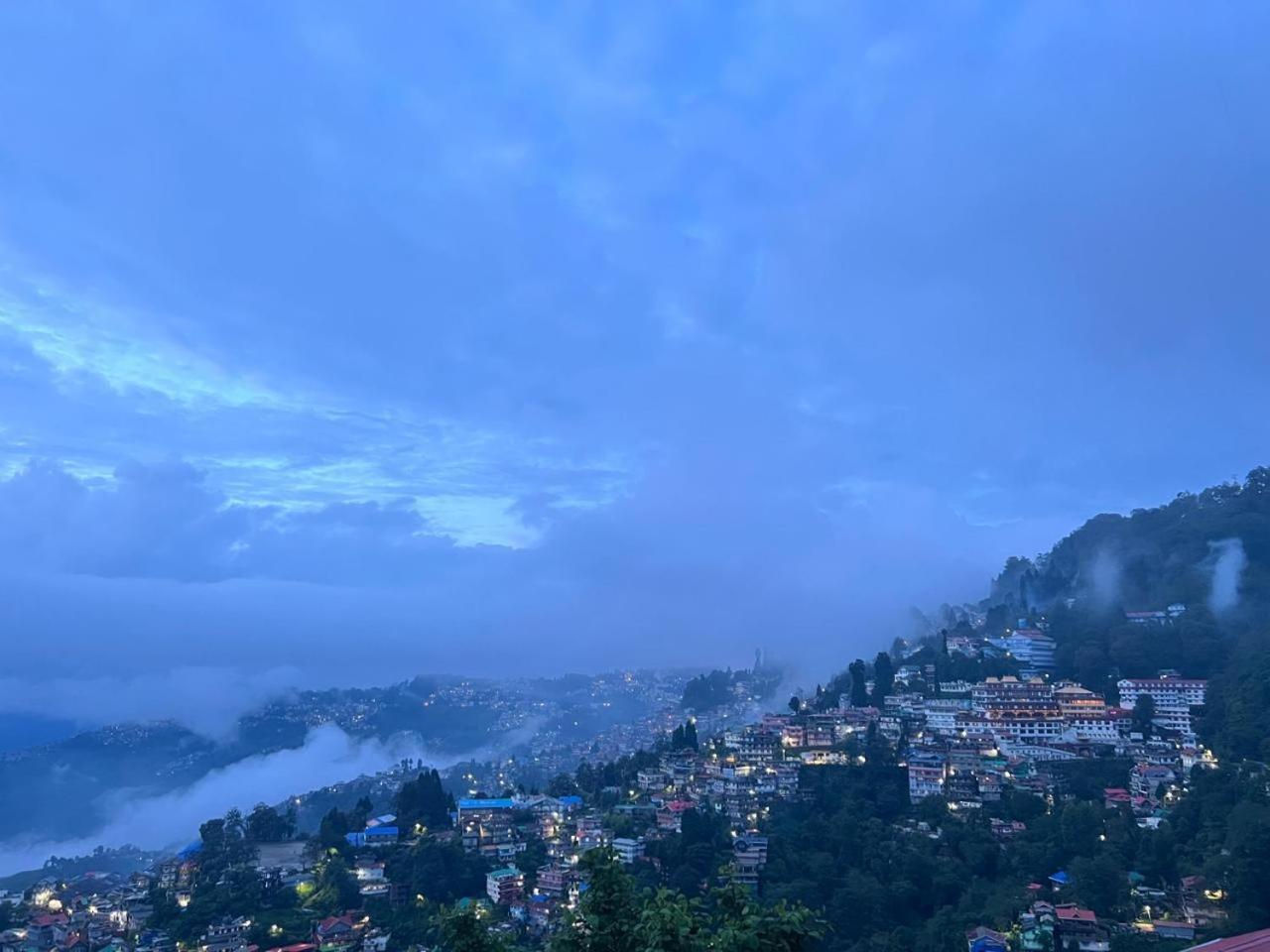 Himalayan Gorkha Retreat II Free Parking Hotel Darjeeling  Exterior photo