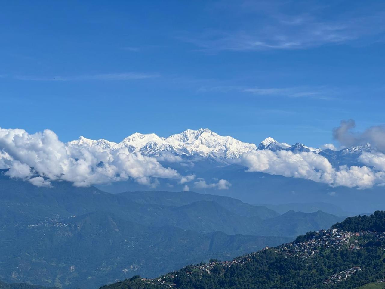 Himalayan Gorkha Retreat II Free Parking Hotel Darjeeling  Exterior photo